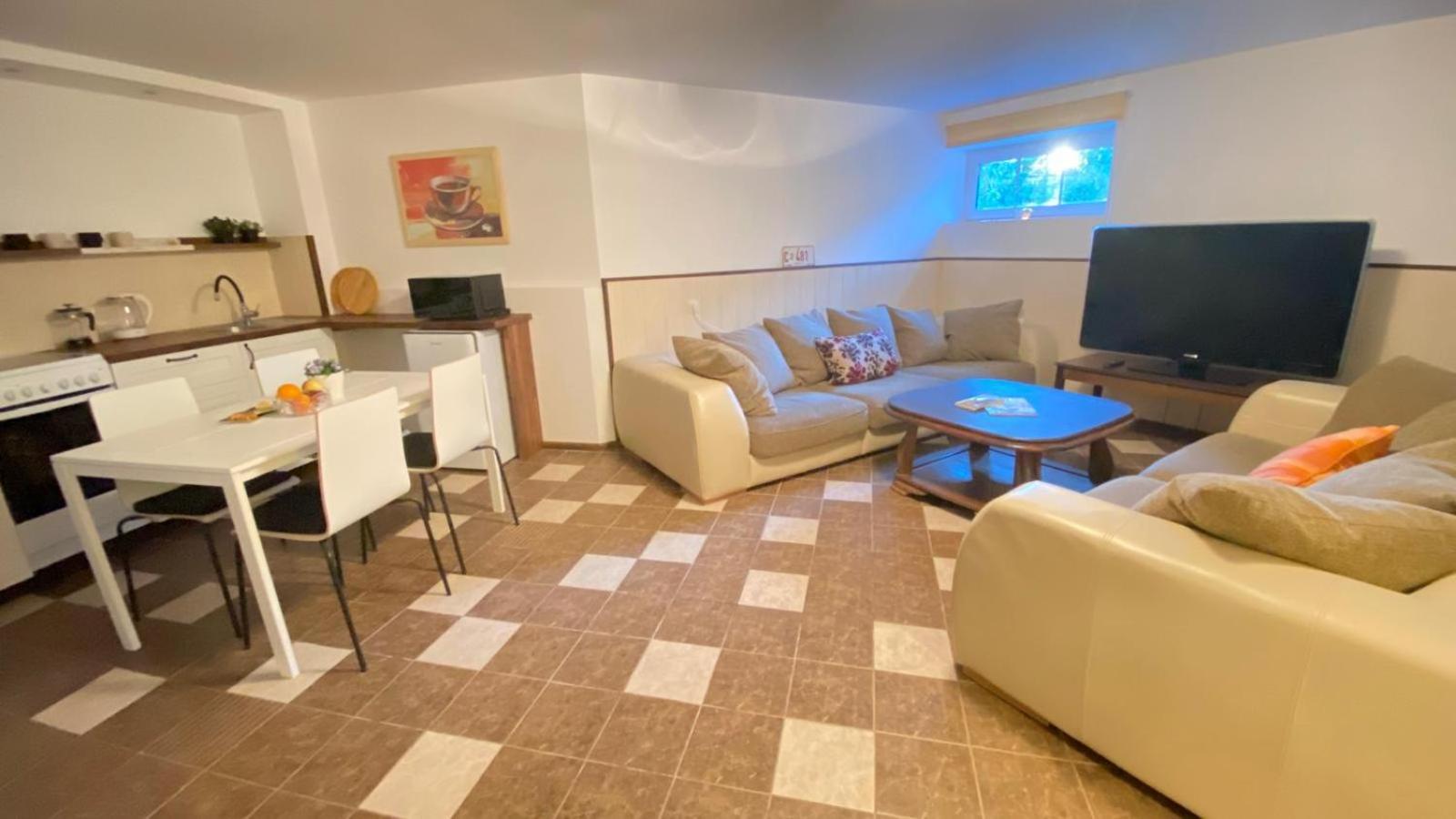 Plavu 16 Apartment Jurmala Ngoại thất bức ảnh